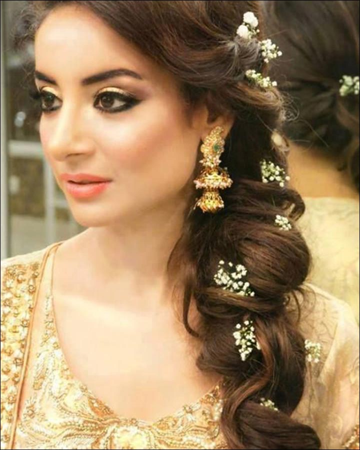 Hindu Bridal Hairstyles: 14 Safe Hairdos For The Modern ...