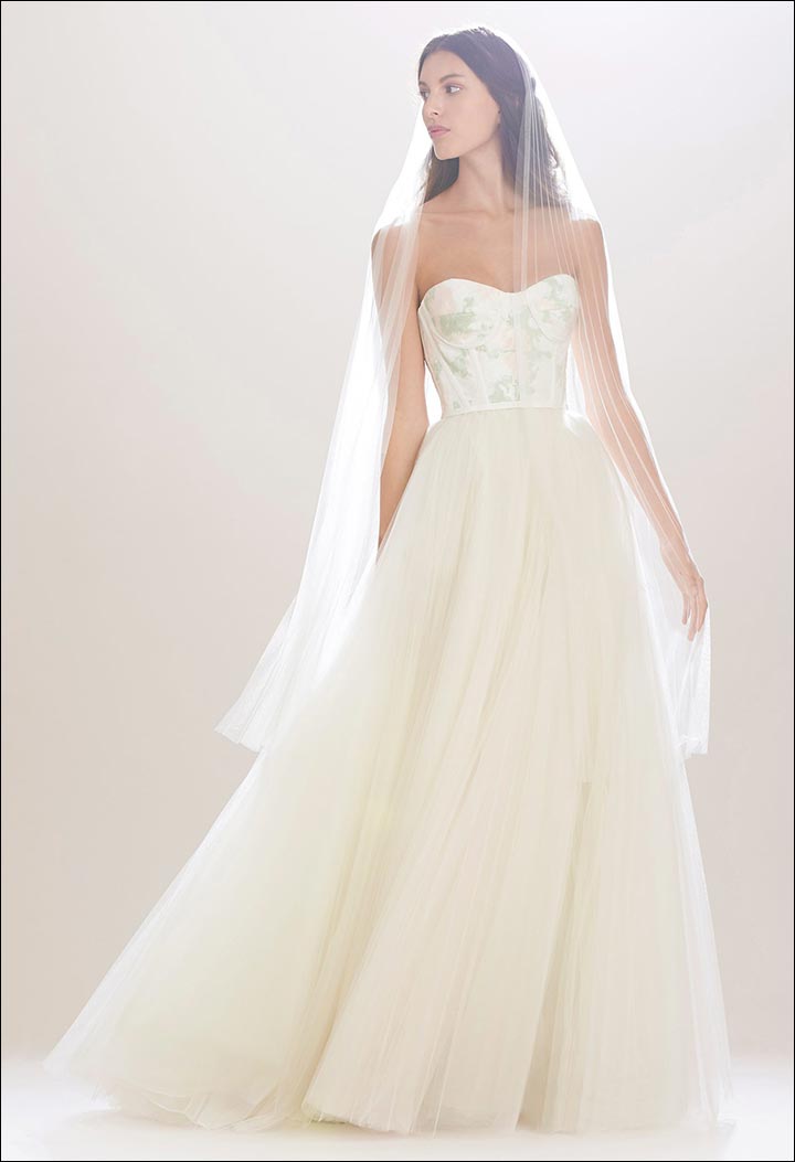 Silk-Taffeta-Gown-Carolina- Herrera-Wedding -Dresses