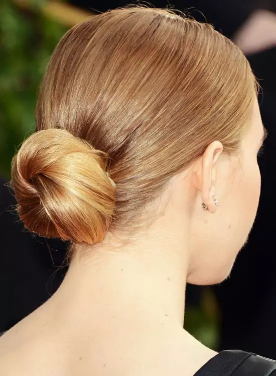 Regular-Low-Twisted-Bun-with-Smooth-Finish