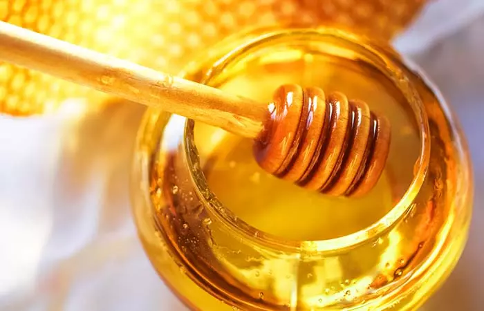 Honey Face Mask - Natural Remedies For Acne