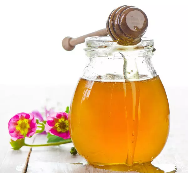 Natural honey for sensitive skin