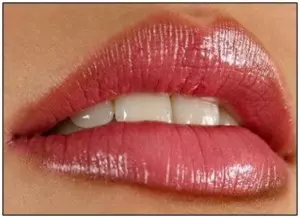 Lip makeup for wedding party