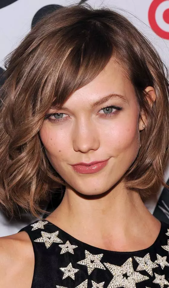 Tousled Flowing Hairstyle for short hair