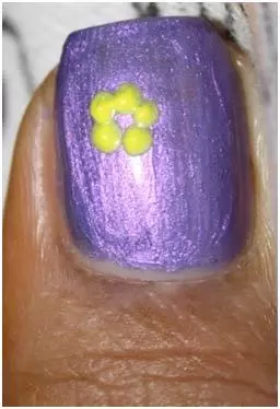 Flower Nail Art Designs - Wait till the base polish dry completely