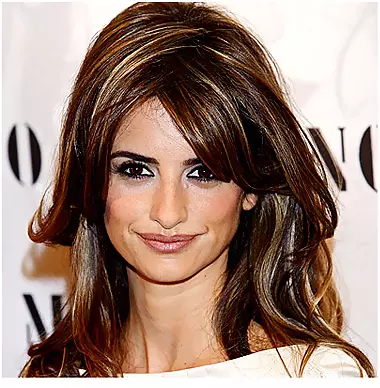 penelope cruz hairstyle