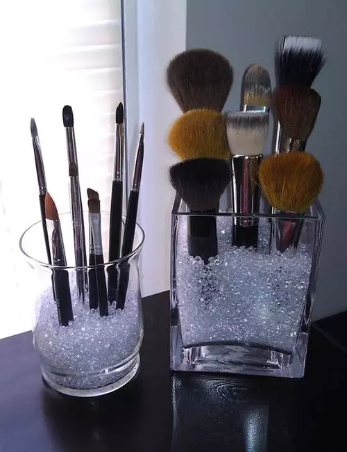 DIY Makeup Brush Holder