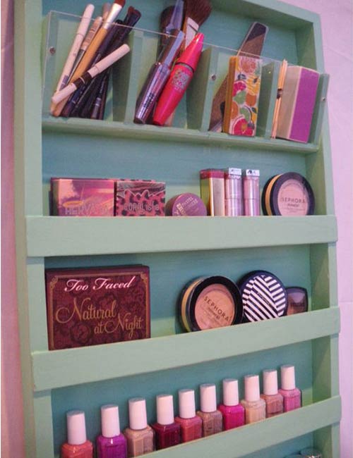 DIY Makeup Organizer And Nail Polish Rack