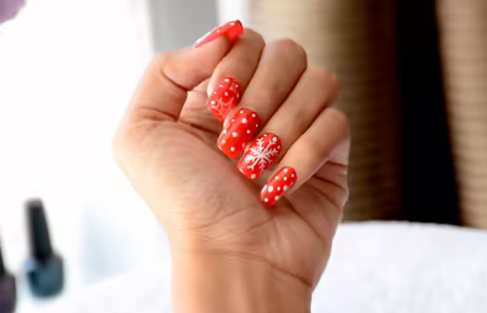 Red And White Christmas Nail Art