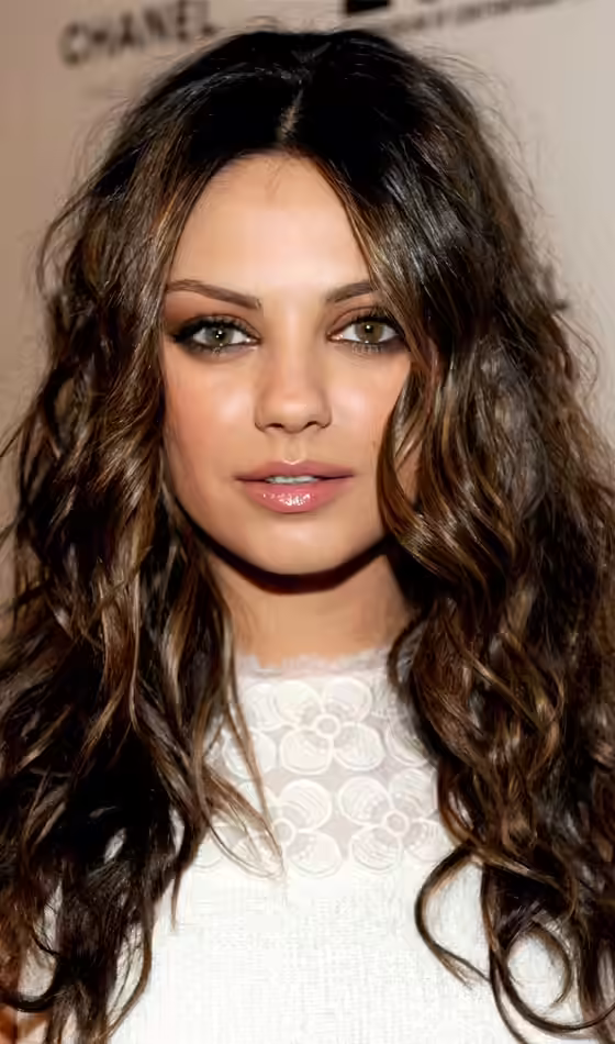 Thick-Layered-Hairstyle1
