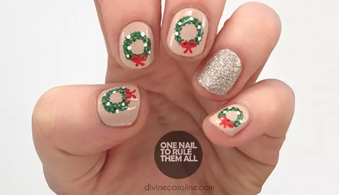 Wreath Nail Art