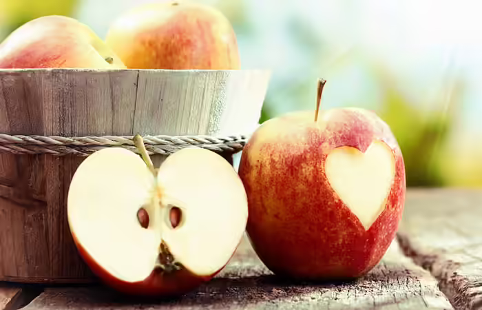 Heart Healthy Foods - Apple Heart Healthy Foods - Apple