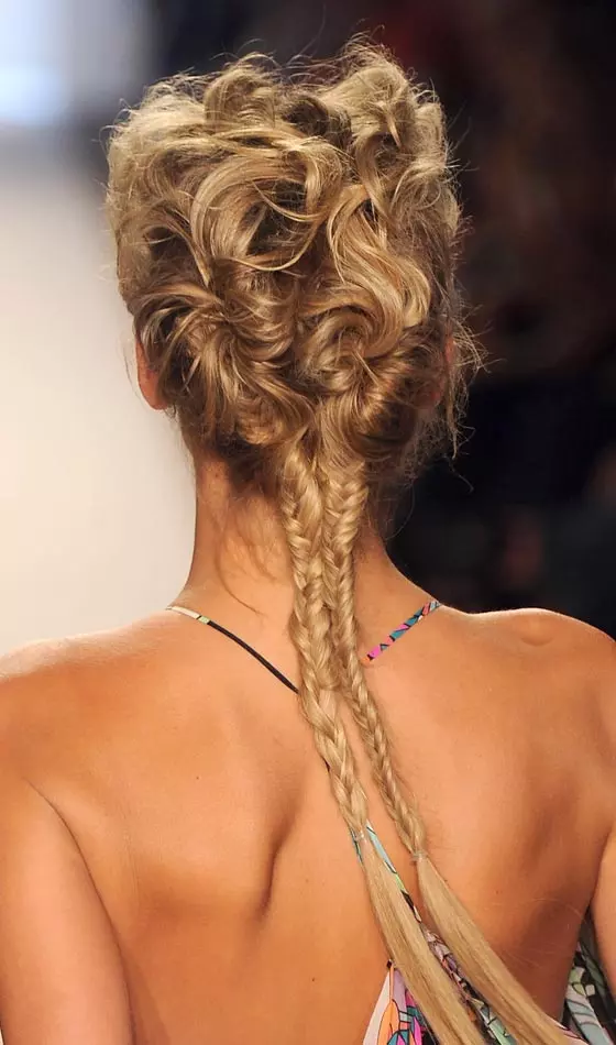 9.Conch-Fishtail-Braided-Pony