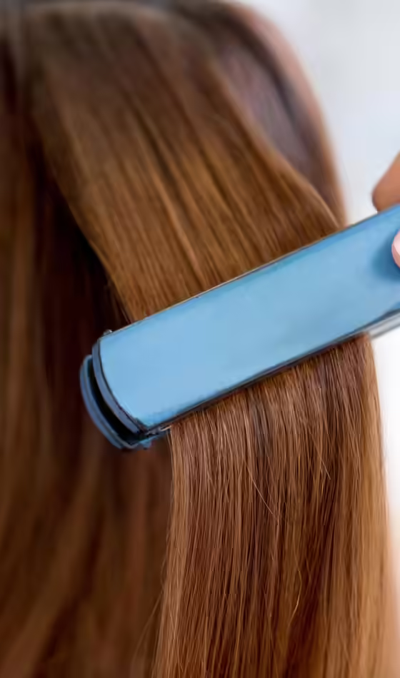 Avoid using heat on your wavy and curly hair in winter Avoid using heat on your wavy and curly hair in winter