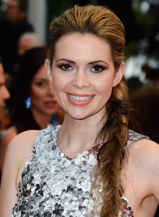 Golden-Messy-Side-Braid