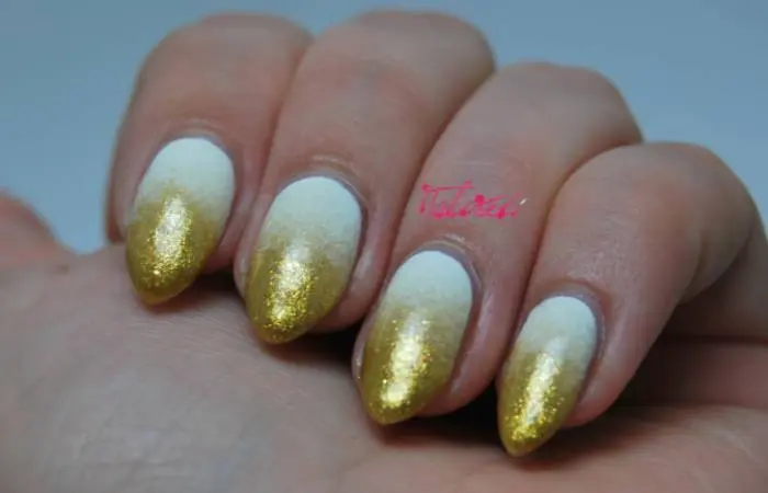 Milky Gold Gradient Glitter Nails, Easy glitter nail designs