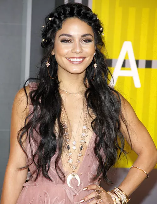 Vanessa Hudgens’s Wavy