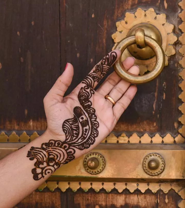 30 Breathtaking Arabic Mehndi Designs To Try Right Now