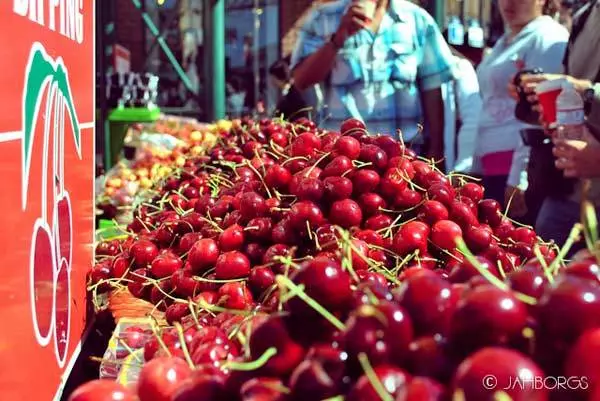 cherries vitamin c