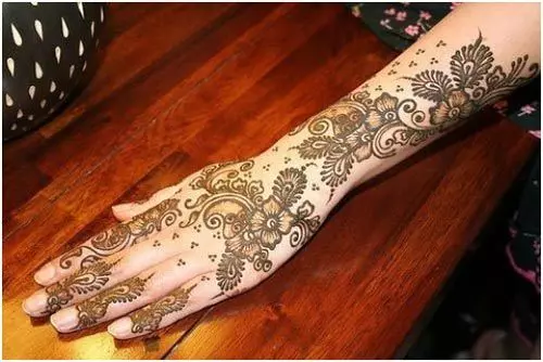 choice of bridal mehandi designs