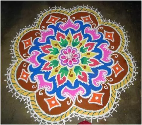 Flower shaped rangoli without dots