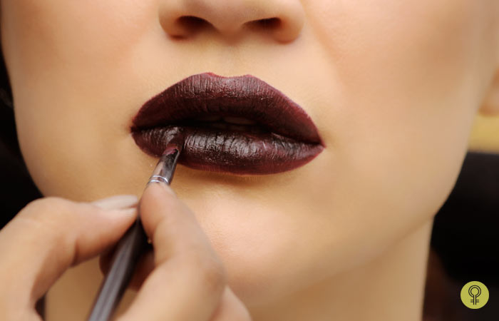 Step 6 of how to wear black lipstick tutorial Step 6 of how to wear black lipstick tutorial