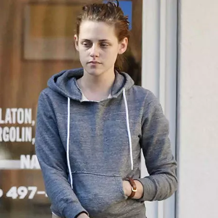 Look 4 of Kristen Stewart without makeup