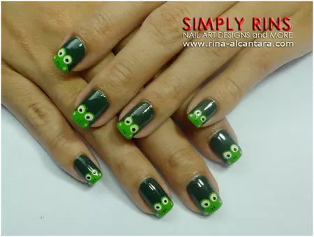 frog nails