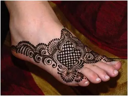 mehndi design for hand