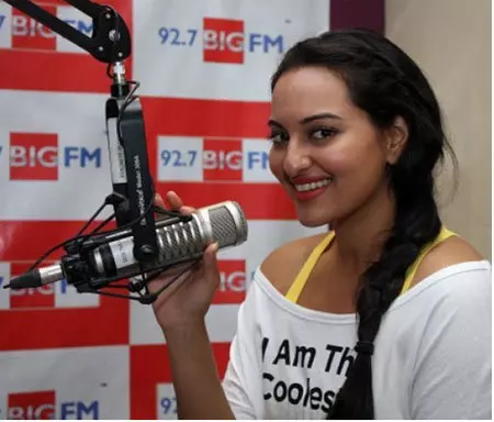 sonakshi sinha at studio