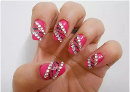 studded zebra nails