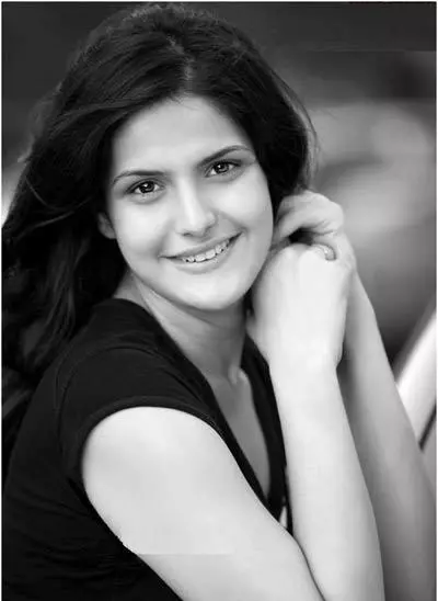 zarine khan black and white