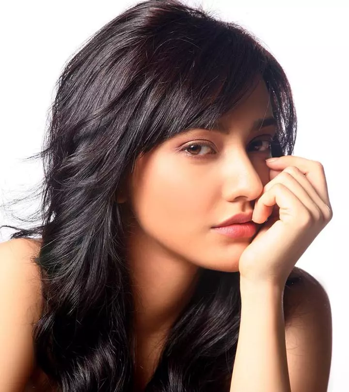 Take a cue from Neha Sharma as she ditches makeup to embrace her inherent beauty.