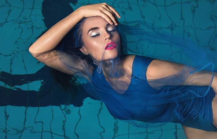 Choose Waterproof Eye Makeup Beauty Tips To Follow In Summers - Choose Waterproof Eye Makeup