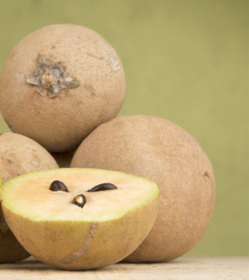 5-Amazing-Benefits-Of-Sapota-(Chikoo)-For-Skin,-Hair-And-Health