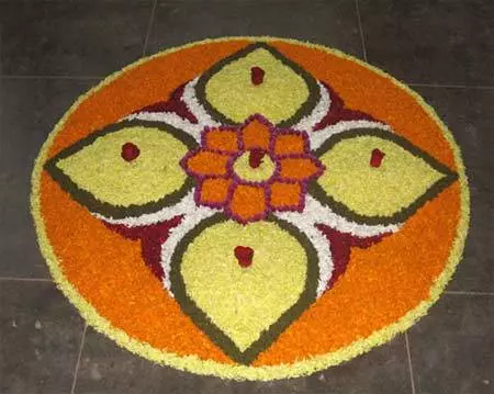 Pretty pookalam design for Onam