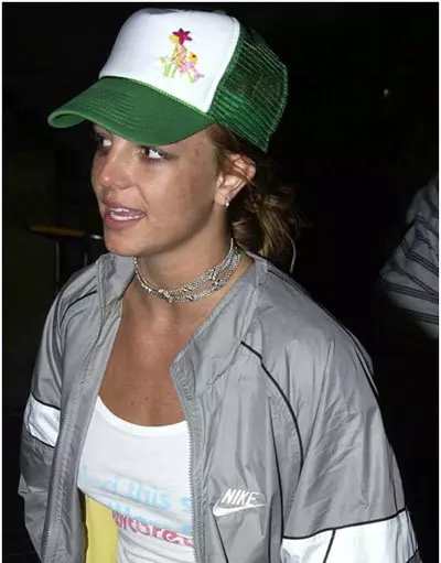 britney spears sans makeup