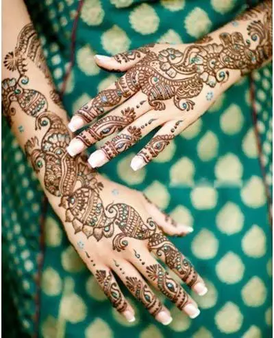 mehndi design for hands