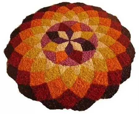 Star shaped pookalam design for Onam