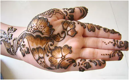 shaded mehndi designs