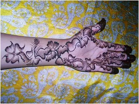 traditional mehndi designs