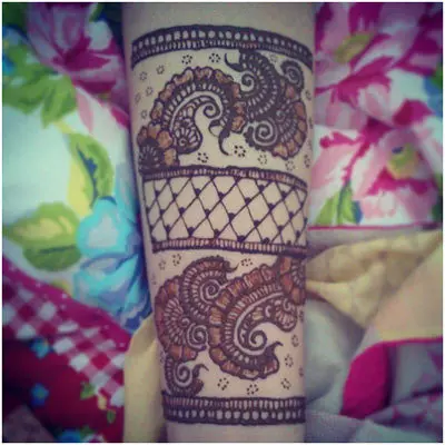 unique mehndi design