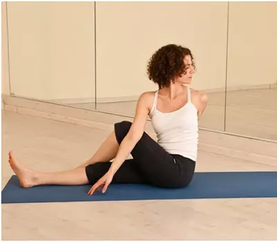 ardha matsyendrasana