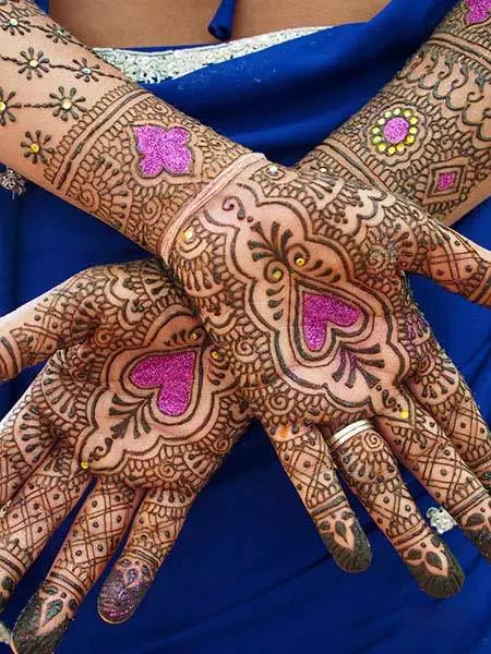 glitter mehndi designs 3