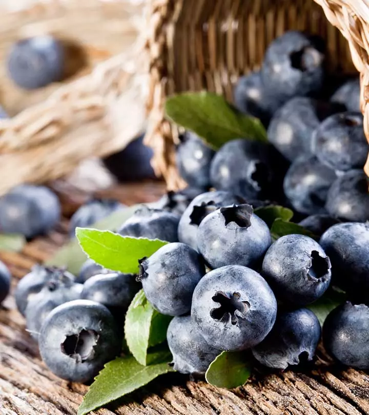 10 Little Known Benefits Of Blueberries For Skin, Hair, And Health