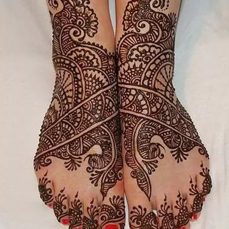 mehndi design for foot