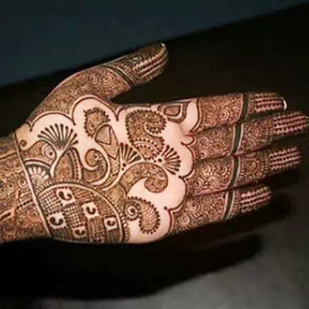 starts mehendi designs 