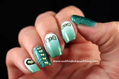 apple green nail tattoos