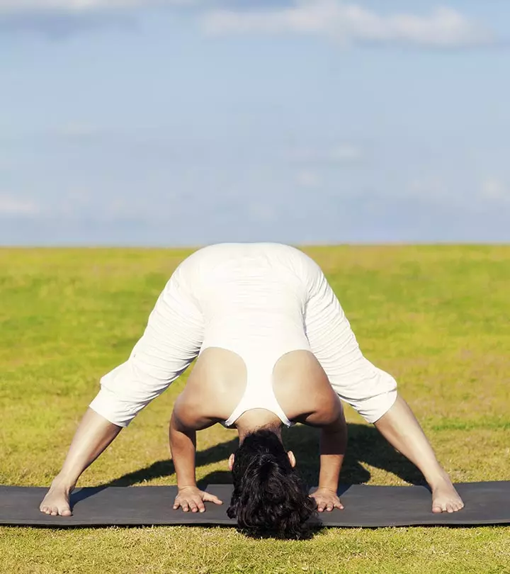 How-To-Do-The-Prasarita-Padottanasana