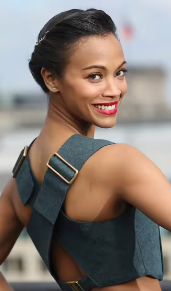 Summer Hairstyles For Girls - Side Twisted Navy Bun Look Side-Twisted-Navy-Bun-Looks