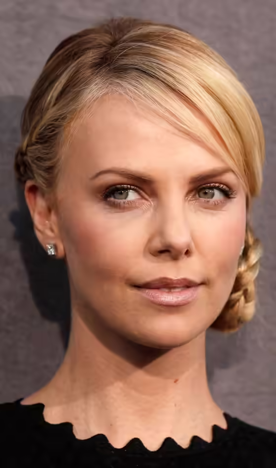 Summer Hairstyles For Girls - Simple Side Braids and a Messy Small Bun Simple side braid